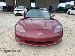 2006 Chevrolet Corvette z VIN 1G1YY26U065112027, wystawiony jako Copart lot #62916014 z przebiegiem Nie podano mil oraz Szkoda całkowita • Salvage title. Historia ofert i sprzedaży dostępna na DreamBid. Obrazek 5.