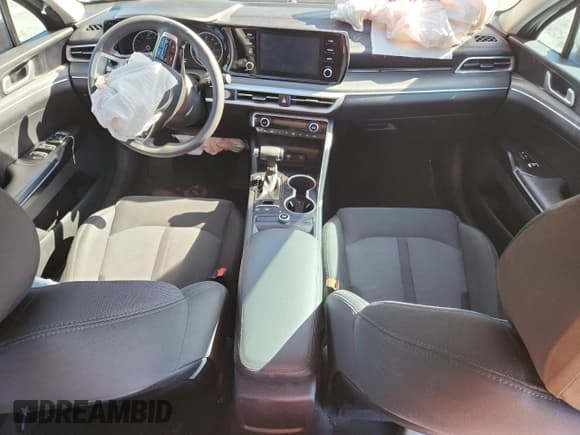 ✅ 2022 Kia K5 LXS • VIN: 5XXG14J25NG137945 • Lot: 91074775. Wystawiony na Copart z przebiegiem 104 199 mil. Bezpłatny archiwum sprzedaży aukcyjnych z USA i szczegółowy raport historii pojazdu na DreamBid. Zdjęcie 8.