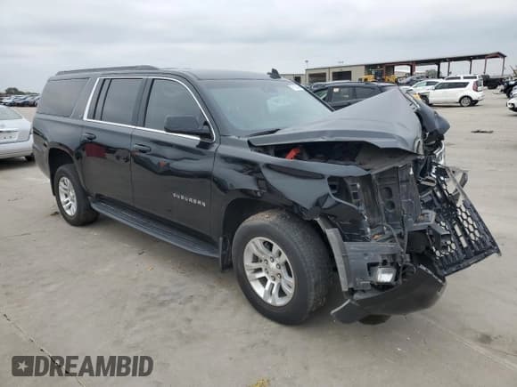 ✅ 2018 Chevrolet Suburban LT • VIN: 1GNSKHKC5JR378828 • Lot: 79116494. Wystawiony na Copart z przebiegiem 110 824 mil. Bezpłatny archiwum sprzedaży aukcyjnych z USA i szczegółowy raport historii pojazdu na DreamBid. Zdjęcie 4.
