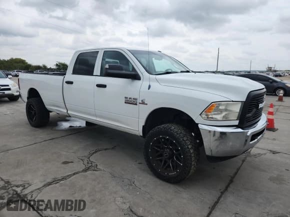 ✅ 2013 Ram 2500 Tradesman • VIN: 3C6UR5HL0DG599333 • Лот: 90119675. Опубликован ранее на Copart с пробегом 212 349 миль. Бесплатный доступ к архиву аукционных продаж из США и подробный отчёт об истории автомобиля на DreamBid. Изображение 4.