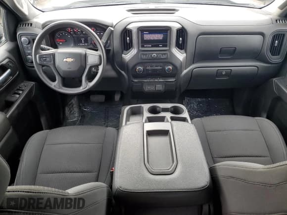 ✅ 2021 Chevrolet Silverado 1500 Custom • VIN: 3GCPYBEH1MG185453 • Lot: 78281804. Wystawiony na Copart z przebiegiem 75 380 mil. Bezpłatny archiwum sprzedaży aukcyjnych z USA i szczegółowy raport historii pojazdu na DreamBid. Zdjęcie 8.