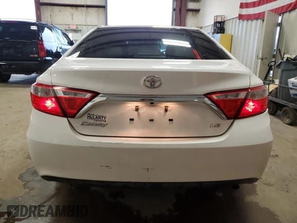 ✅ 2017 Toyota Camry XLE • VIN: 4T1BF1FK0HU699605 • Lot: 44683225. Listed on Copart with 157,563 mi. Free auction sales archive from the USA and detailed vehicle history report at DreamBid. Image 6.