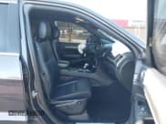 ✅ 2020 Jeep Grand Cherokee Limited • VIN: 1C4RJFBG4LC112322 • Lot: 43352204. Listed on IAAI with 81,215 mi. Free auction sales archive from the USA and detailed vehicle history report at DreamBid. Image 5.