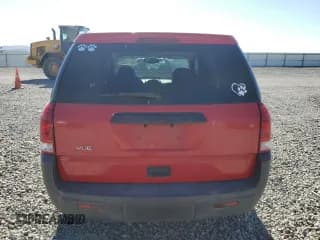 ✅ 2005 Saturn VUE • VIN: 5GZCZ23D55S805175 • Lot: 60813685. Wystawiony na Copart z przebiegiem 202 225 mil. Bezpłatny archiwum sprzedaży aukcyjnych z USA i szczegółowy raport historii pojazdu na DreamBid. Zdjęcie 6.