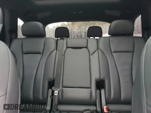 ✅ 2020 Audi Q7 Premium Plus • VIN: WA1LXAF74LD002330 • Лот: 80353025. Опубликован ранее на Copart с пробегом 106 140 миль. Бесплатный доступ к архиву аукционных продаж из США и подробный отчёт об истории автомобиля на DreamBid. Изображение 10.