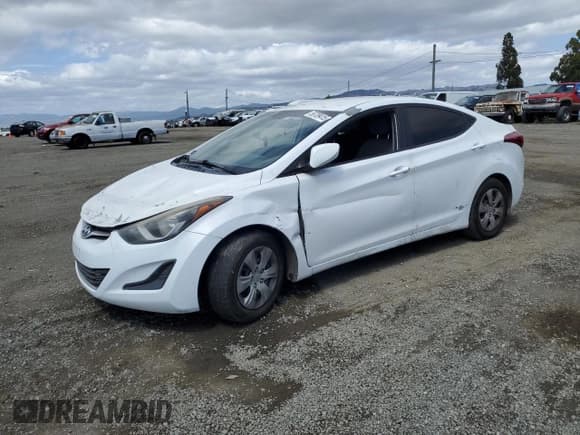 ✅ 2016 Hyundai Elantra SE • VIN: 5NPDH4AE3GH709594 • Lot: 56709415. Listed on Copart with 153,353 mi. Free auction sales archive from the USA and detailed vehicle history report at DreamBid. Image 1.
