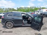 ✅ 2021 Jeep Cherokee Latitude Lux • VIN: 1C4PJMMX3MD167896 • Lot: 42137850. Listed on IAAI with 71,387 mi. Free auction sales archive from the USA and detailed vehicle history report at DreamBid. Image 13.