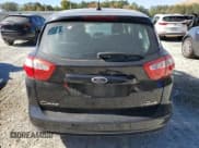 ✅ 2015 Ford C-Max SE • VIN: 1FADP5AUXFL125046 • Lot: 86762375. Wystawiony na Copart z przebiegiem 194 383 mil. Bezpłatny archiwum sprzedaży aukcyjnych z USA i szczegółowy raport historii pojazdu na DreamBid. Zdjęcie 6.