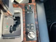 ✅ 2013 Toyota Land Cruiser • VIN: JTMHY7AJ9D4013338 • Lot: 80799075. Wystawiony na Copart z przebiegiem 144 546 mil. Bezpłatny archiwum sprzedaży aukcyjnych z USA i szczegółowy raport historii pojazdu na DreamBid. Zdjęcie 11.