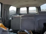 ✅ 2000 Chevrolet Suburban LS • VIN: 3GNEC16TXYG165833 • Lot: 76269344. Wystawiony na Copart z przebiegiem Nie podano. Bezpłatny archiwum sprzedaży aukcyjnych z USA i szczegółowy raport historii pojazdu na DreamBid. Zdjęcie 10.