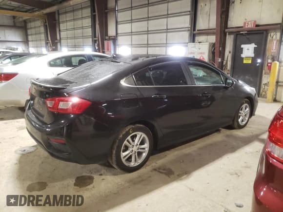 ✅ 2017 Chevrolet Cruze LT • VIN: 1G1BE5SM5H7184676 • Lot: 41967493. Listed on Copart with 95,529 mi. Free auction sales archive from the USA and detailed vehicle history report at DreamBid. Image 3.