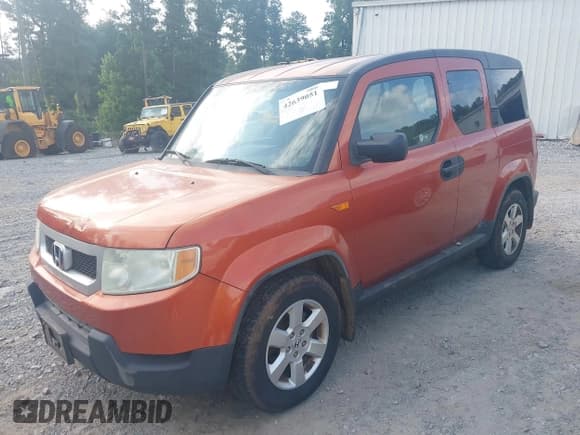 ✅ 2011 Honda Element EX • VIN: 5J6YH1H70BL001342 • Лот: 42639051. Опубликован ранее на IAAI с пробегом 192 755 миль. Бесплатный доступ к архиву аукционных продаж из США и подробный отчёт об истории автомобиля на DreamBid. Изображение 2.