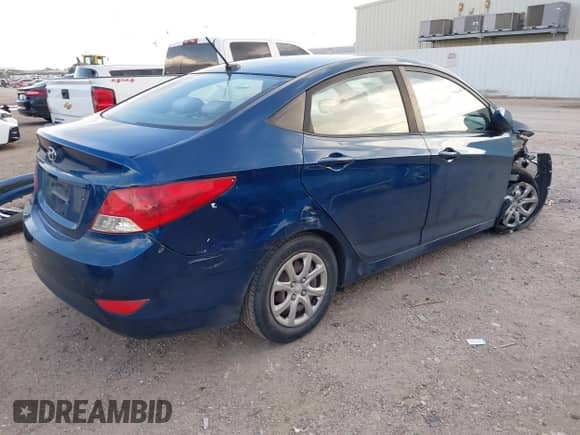 2017 Hyundai Accent SE с VIN KMHCT4AE4HU306799, выставлен на аукционе IAAI как лот 43549953 с пробегом 54 954 миль миль и . История ставок и продаж доступна на DreamBid. Изображение 4.