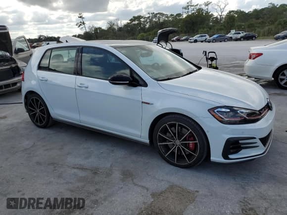 ✅ 2021 Volkswagen Golf GTI S • VIN: 3VW6T7AU3MM000831 • Лот: 74314713. Опубликован ранее на Copart с пробегом 35 383 миль. Бесплатный доступ к архиву аукционных продаж из США и подробный отчёт об истории автомобиля на DreamBid. Изображение 4.