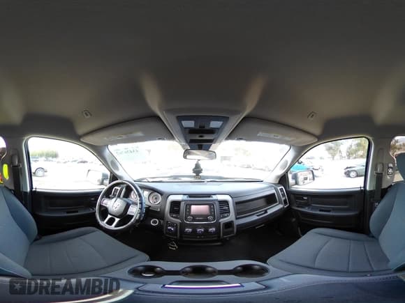 ✅ 2022 Ram 1500 Tradesman • VIN: 3C6RR6KG6NG210767 • Lot: 43426762. Wystawiony na IAAI z przebiegiem 18 317 mil. Bezpłatny archiwum sprzedaży aukcyjnych z USA i szczegółowy raport historii pojazdu na DreamBid. Zdjęcie 19.