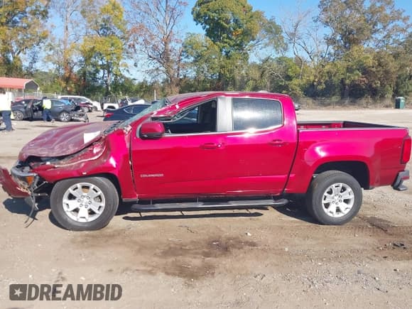 ✅ 2020 Chevrolet Colorado 2WD LT • VIN: 1GCGSCEA1L1186528 • Lot: 40686803. Listed on IAAI with 81,812 mi. Free auction sales archive from the USA and detailed vehicle history report at DreamBid. Image 14.