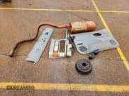 ✅ 1998 GMC Sierra 1500 • VIN: 2GTEC19R4W1515875 • Lot: 95008805. Wystawiony na Copart z przebiegiem 215 825 mil. Bezpłatny archiwum sprzedaży aukcyjnych z USA i szczegółowy raport historii pojazdu na DreamBid. Zdjęcie 12.