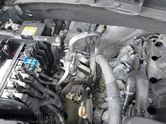 ✅ 2019 Chevrolet Silverado 1500 RST • VIN: 1GCRYEED3KZ363738 • Lot: 42157747. Wystawiony na IAAI z przebiegiem 75 591 mil. Bezpłatny archiwum sprzedaży aukcyjnych z USA i szczegółowy raport historii pojazdu na DreamBid. Zdjęcie 20.