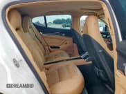 ✅ 2015 Porsche Panamera S E-Hybrid • VIN: WP0AD2A78FL040897 • Лот: 81322105. Опубликован ранее на Copart с пробегом 89 948 миль. Бесплатный доступ к архиву аукционных продаж из США и подробный отчёт об истории автомобиля на DreamBid. Изображение 10.