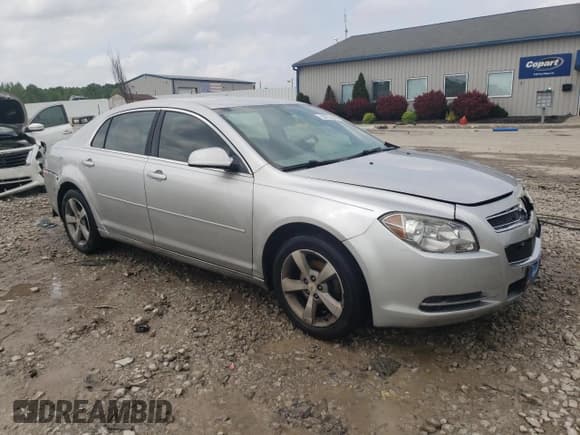 ✅ 2012 Chevrolet Malibu 1LT • VIN: 1G1ZC5E00CF112005 • Lot: 53210944. Wystawiony na Copart z przebiegiem 174 021 mil. Bezpłatny archiwum sprzedaży aukcyjnych z USA i szczegółowy raport historii pojazdu na DreamBid. Zdjęcie 4.