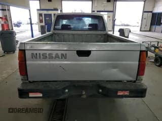 ✅ 1987 Nissan Hardbody E • VIN: JN6ND11S1HW006640 • Lot: 78160004. Wystawiony na Copart z przebiegiem 403 406 mil. Bezpłatny archiwum sprzedaży aukcyjnych z USA i szczegółowy raport historii pojazdu na DreamBid. Zdjęcie 6.