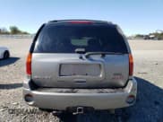 ✅ 2007 GMC Envoy SLT • VIN: 1GKDT13S472135366 • Lot: 84611465. Wystawiony na Copart z przebiegiem 100 573 mil. Bezpłatny archiwum sprzedaży aukcyjnych z USA i szczegółowy raport historii pojazdu na DreamBid. Zdjęcie 6.