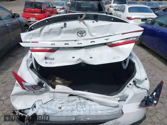 2025 Toyota Camry LE с VIN 4T1DAACK1SU505344, выставлен на аукционе IAAI как лот 42160421 с пробегом 17 768 миль миль и . История ставок и продаж доступна на DreamBid. Изображение 16.