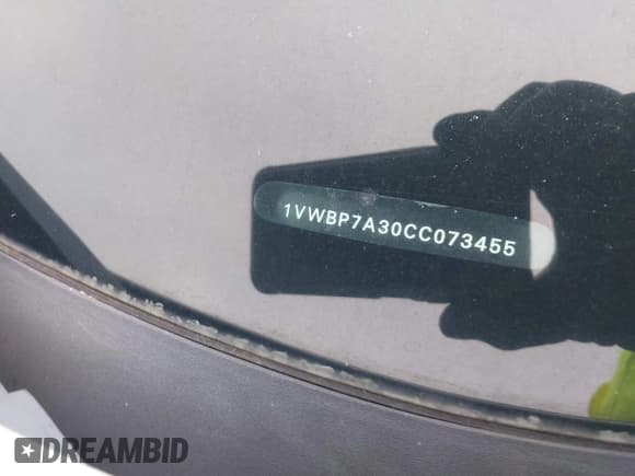 ✅ 2012 Volkswagen Passat SE • VIN: 1VWBP7A30CC073455 • Lot: 42720979. Listed on IAAI with 105,680 mi. Free auction sales archive from the USA and detailed vehicle history report at DreamBid. Image 17.