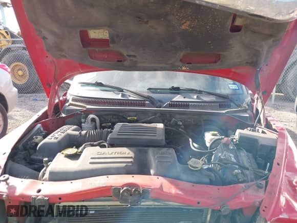 ✅ 2000 Dodge Dakota Sport • VIN: 1B7GL2AN0YS705134 • Лот: 41997957. Размещён на IAAI с пробегом 219 659 миль миль. Получите бесплатный доступ к архиву аукционных продаж из США и посмотрите подробный отчёт об истории автомобиля на DreamBid. Изображение 10.