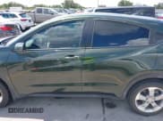 ✅ 2017 Honda HR-V EX-L • VIN: 3CZRU5H79HM715162 • Лот: 42601447. Опубликован ранее на IAAI с пробегом 78 401 миль. Бесплатный доступ к архиву аукционных продаж из США и подробный отчёт об истории автомобиля на DreamBid. Изображение 14.