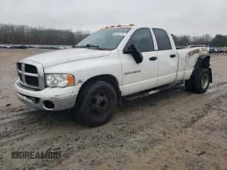 2005 Dodge 3500 SLT z VIN 3D7MR48C35G708250, wystawiony jako Copart lot #86109734 z przebiegiem 348 069 mil mil oraz Szkoda całkowita • Salvage title. Historia ofert i sprzedaży dostępna na DreamBid. Obrazek 1.