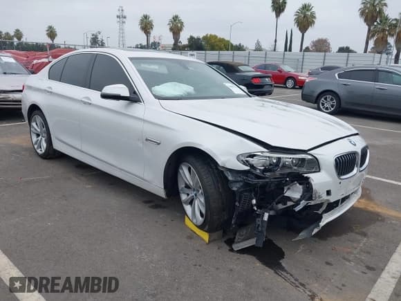 ✅ 2016 BMW 5 Series 535i • VIN: WBA5B1C59GG551362 • Lot: 43806322. Listed on IAAI with 103,957 mi. Free auction sales archive from the USA and detailed vehicle history report at DreamBid. Image 1.