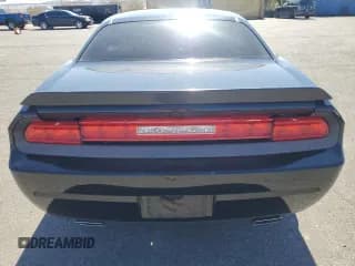 ✅ 2012 Dodge Challenger SXT • VIN: 2C3CDYAG6CH170105 • Lot: 73844034. Wystawiony na Copart z przebiegiem 149 291 mil. Bezpłatny archiwum sprzedaży aukcyjnych z USA i szczegółowy raport historii pojazdu na DreamBid. Zdjęcie 6.