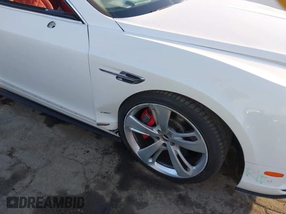 ✅ 2017 Bentley Continental GT • VIN: SCBFH7ZA2HC060883 • Lot: 41471595. Listed on IAAI with 45,783 mi. Free auction sales archive from the USA and detailed vehicle history report at DreamBid. Image 6.
