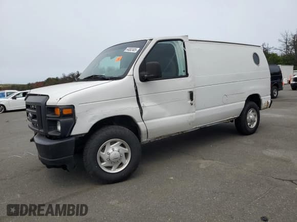 ✅ 2008 Ford Econoline Cargo Commercial • VIN: 1FTNE24W48DA53676 • Лот: 64082405. Опубликован ранее на Copart с пробегом 241 093 миль. Бесплатный доступ к архиву аукционных продаж из США и подробный отчёт об истории автомобиля на DreamBid. Изображение 1.