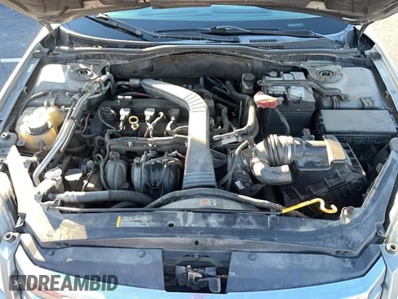 ✅ 2008 Ford Fusion S • VIN: 3FAHP06Z68R121430 • Lot: 85200655. Listed on Copart with 276,735 mi. Free auction sales archive from the USA and detailed vehicle history report at DreamBid. Image 7.