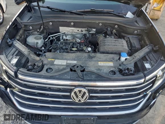 ✅ 2024 Volkswagen Atlas SE • VIN: 1V2WR2CA2RC586405 • Лот: 94798605. Опубликован ранее на Copart с пробегом 38 234 миль. Бесплатный доступ к архиву аукционных продаж из США и подробный отчёт об истории автомобиля на DreamBid. Изображение 12.