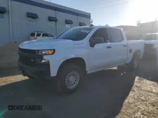 ✅ 2019 Chevrolet Silverado 1500 Work Truck • VIN: 1GCUYAEF8KZ370737 • Lot: 53631695. Wystawiony na Copart z przebiegiem 88 637 mil. Bezpłatny archiwum sprzedaży aukcyjnych z USA i szczegółowy raport historii pojazdu na DreamBid. Zdjęcie 1.