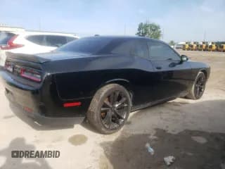 ✅ 2017 Dodge Challenger R/T • VIN: 2C3CDZBT0HH613387 • Lot: 48521844. Wystawiony na Copart z przebiegiem 128 886 mil. Bezpłatny archiwum sprzedaży aukcyjnych z USA i szczegółowy raport historii pojazdu na DreamBid. Zdjęcie 3.