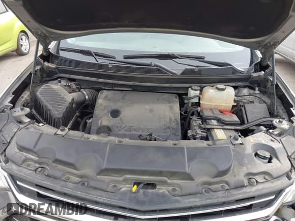 ✅ 2018 Chevrolet Traverse Premier • VIN: 1GNERKKW6JJ132823 • Lot: 43169630. Wystawiony na IAAI z przebiegiem 149 777 mil. Bezpłatny archiwum sprzedaży aukcyjnych z USA i szczegółowy raport historii pojazdu na DreamBid. Zdjęcie 10.