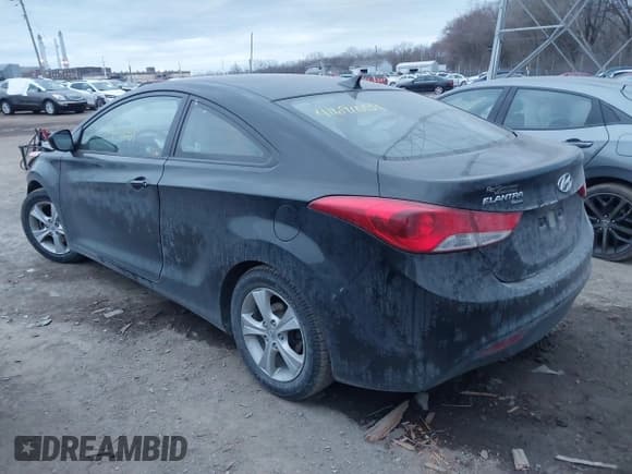✅ 2013 Hyundai Elantra GS • VIN: KMHDH6AE0DU003174 • Lot: 41691059. Listed on IAAI with 213,453 mi. Free auction sales archive from the USA and detailed vehicle history report at DreamBid. Image 3.
