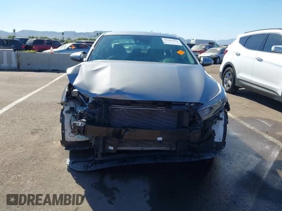 ✅ 2024 Kia Forte LXS • VIN: 3KPF24AD9RE800197 • Lot: 43585078. Wystawiony na IAAI z przebiegiem 31 325 mil. Bezpłatny archiwum sprzedaży aukcyjnych z USA i szczegółowy raport historii pojazdu na DreamBid. Zdjęcie 13.