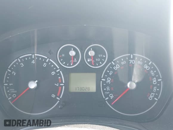 ✅ 2013 Ford Transit Connect XL • VIN: NM0LS7CN2DT145808 • Lot: 42794236. Listed on IAAI with 173,028 mi. Free auction sales archive from the USA and detailed vehicle history report at DreamBid. Image 7.