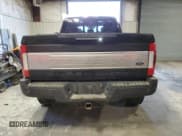 ✅ 2017 Ford F-350 Platinum • VIN: 1FT8W3BT0HED09119 • Lot: 89123445. Wystawiony na Copart z przebiegiem 120 230 mil. Bezpłatny archiwum sprzedaży aukcyjnych z USA i szczegółowy raport historii pojazdu na DreamBid. Zdjęcie 6.