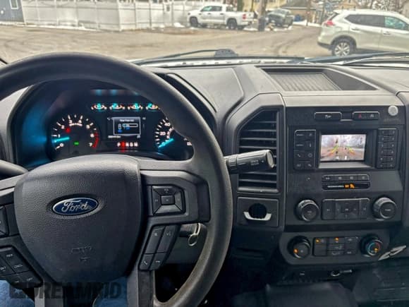 ✅ 2019 Ford F-150 XL • VIN: 1FTEX1C40KKE83213 • Лот: 96837695. Опубликован ранее на Copart с пробегом 205 137 миль. Бесплатный доступ к архиву аукционных продаж из США и подробный отчёт об истории автомобиля на DreamBid. Изображение 8.