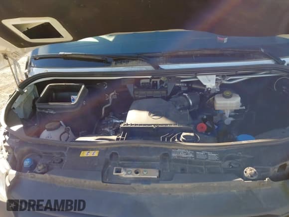 ✅ 2024 Mercedes-Benz Sprinter Cargo • VIN: W1Y4NCHY2RT177333 • Лот: 40842688. Опубликован ранее на IAAI с пробегом Не указан. Бесплатный доступ к архиву аукционных продаж из США и подробный отчёт об истории автомобиля на DreamBid. Изображение 10.