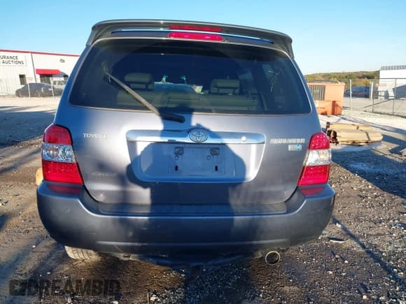 ✅ 2007 Toyota Highlander w/3rd Row • VIN: JTEEW21A370036360 • Lot: 43595395. Wystawiony na IAAI z przebiegiem 220 402 mil. Bezpłatny archiwum sprzedaży aukcyjnych z USA i szczegółowy raport historii pojazdu na DreamBid. Zdjęcie 16.