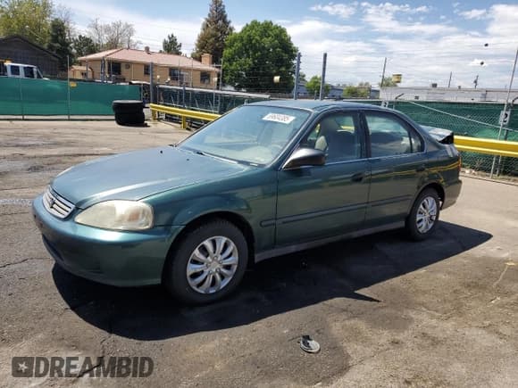 ✅ 2000 Honda Civic LX • VIN: 2HGEJ6671YH501630 • Lot: 69604385. Listed on Copart with 238,415 mi. Free auction sales archive from the USA and detailed vehicle history report at DreamBid. Image 1.