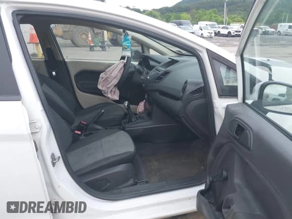 ✅ 2016 Ford Fiesta S • VIN: 3FADP4AJ4GM103897 • Lot: 42523789. Listed on IAAI with 166,101 mi. Free auction sales archive from the USA and detailed vehicle history report at DreamBid. Image 5.