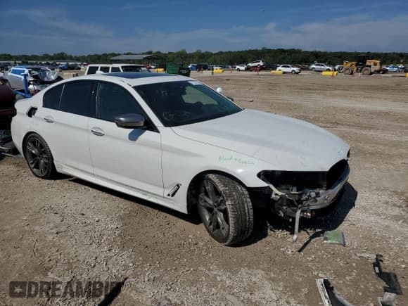 ✅ 2018 BMW 5 Series M550i xDrive • VIN: WBAJB9C54JB035279 • Lot: 71107785. Listed on Copart with 61,120 mi. Free auction sales archive from the USA and detailed vehicle history report at DreamBid. Image 4.